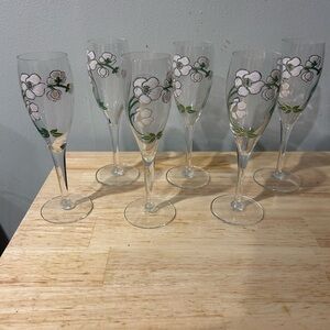 Perrier Jouet champagne glasses